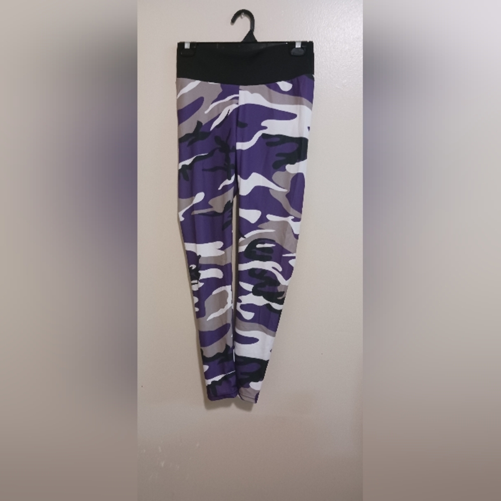 UNBRANDED purple white grey leggings medium A-14